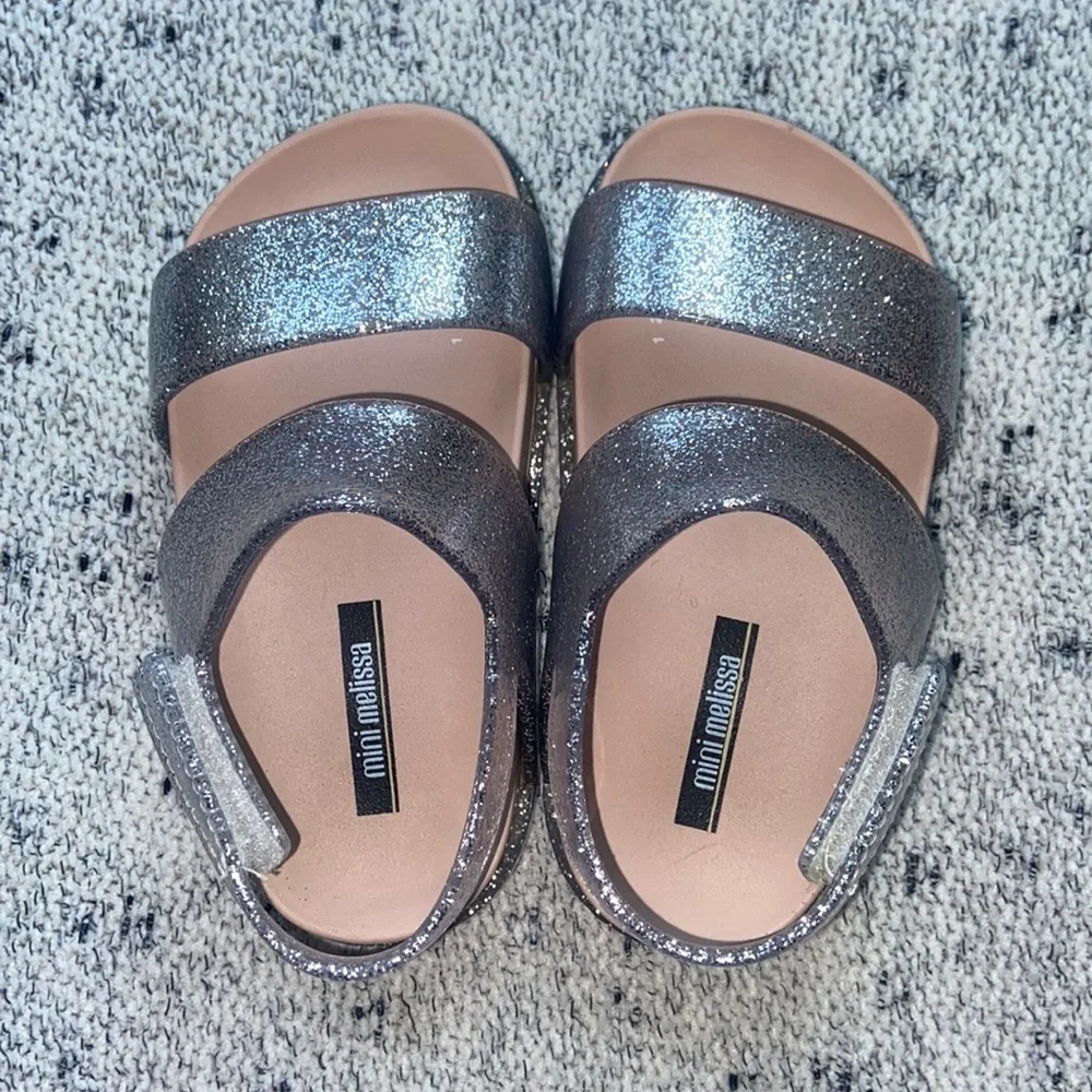 Mini Melissa Girls Glitter Strap Sandals in Sparkling Silver